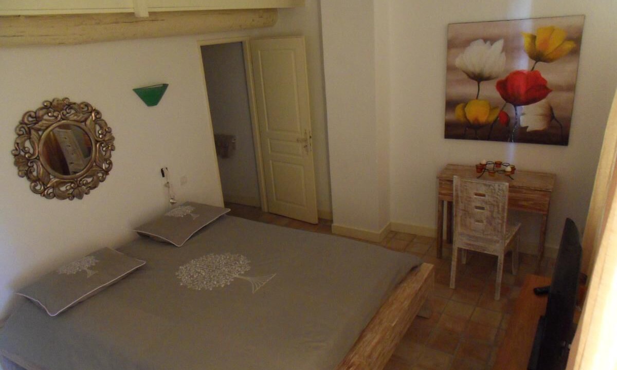 Photo of Bedroom in Venelles