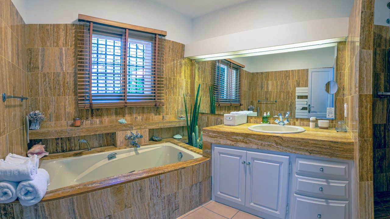 Photo of Bathroom in Le Lavandou