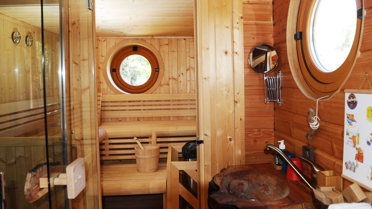 Photo of Bathroom in Le Lavandou