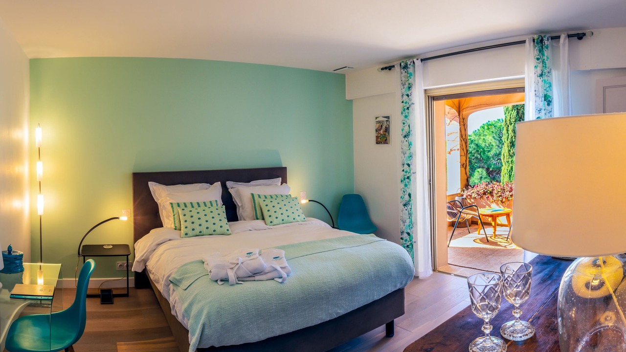 Photo of Patio Balcony in Le Lavandou