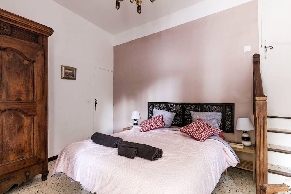 Photo of Bedroom in Boulbon
