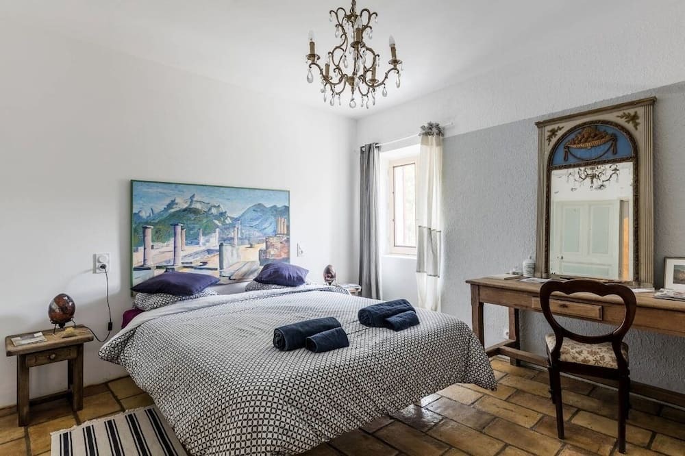 Photo of Bedroom in Boulbon