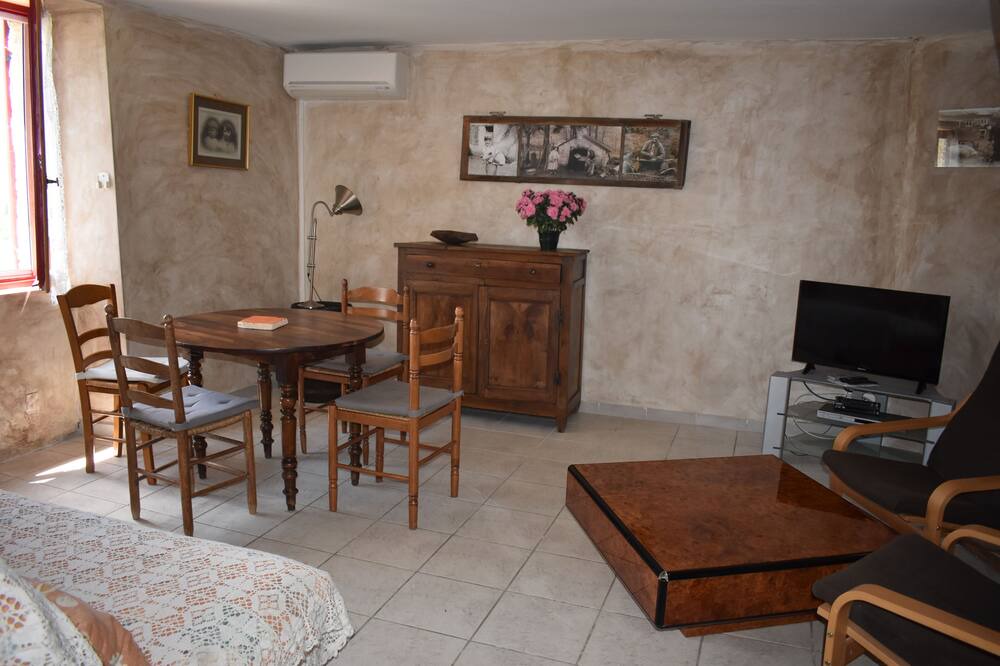 Photo of Livingroom in L'Hospitalet
