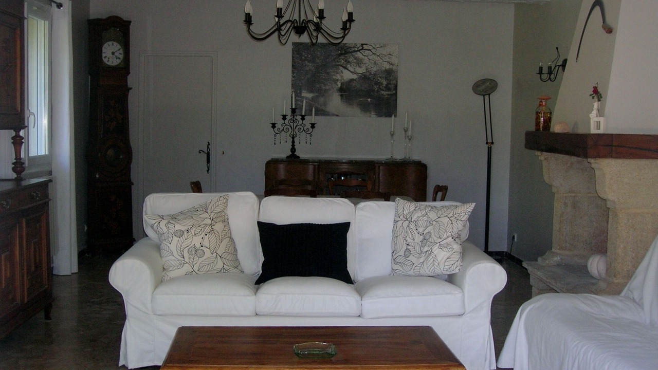 Photo of Livingroom in Malaucene