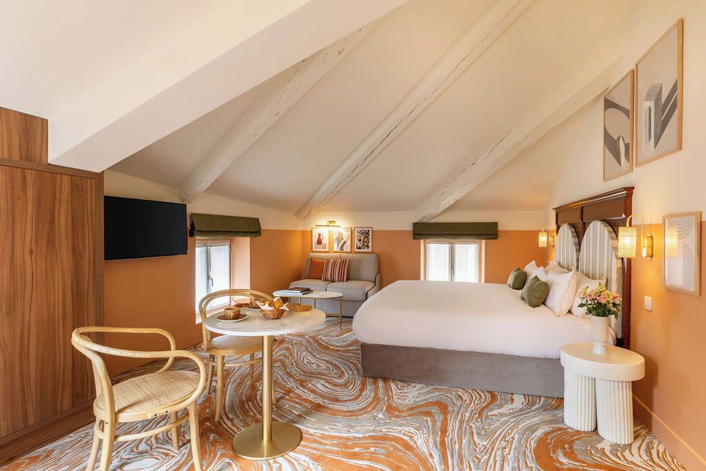 Photo of Bedroom in Orange