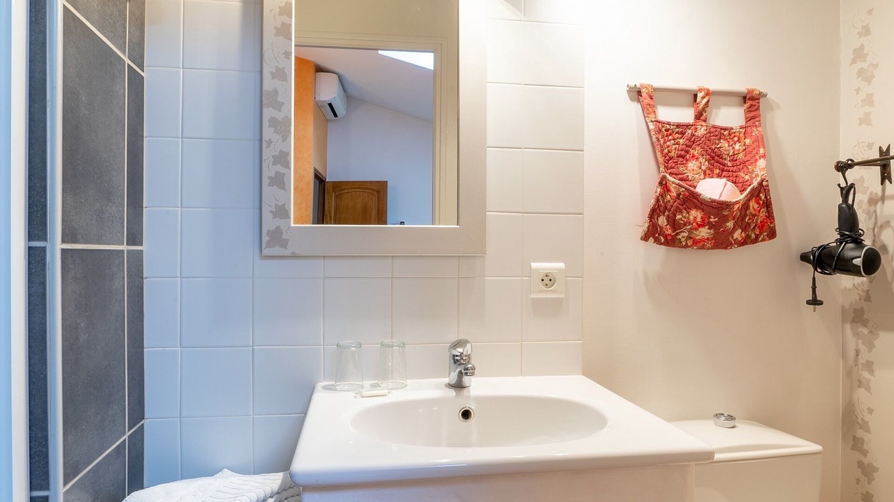 Photo of Bathroom in Le Barroux
