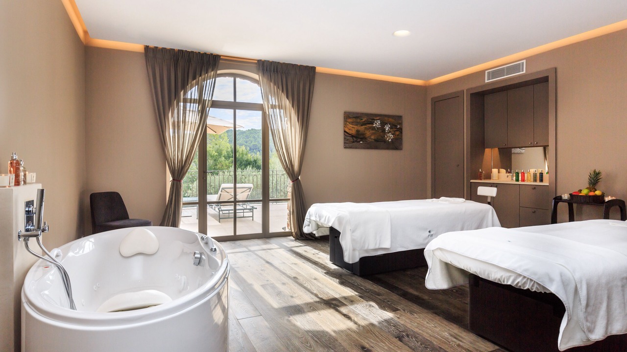 Photo of Bedroom in Flayosc