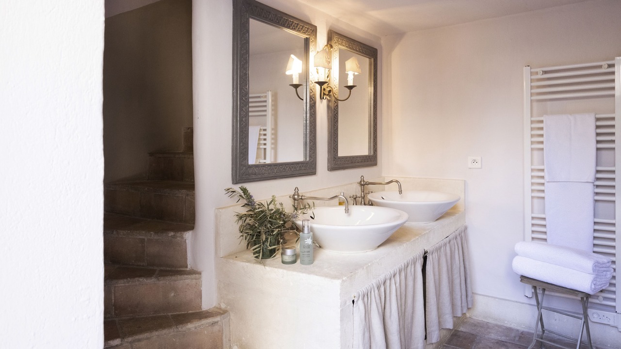 Photo of Bathroom in Menerbes