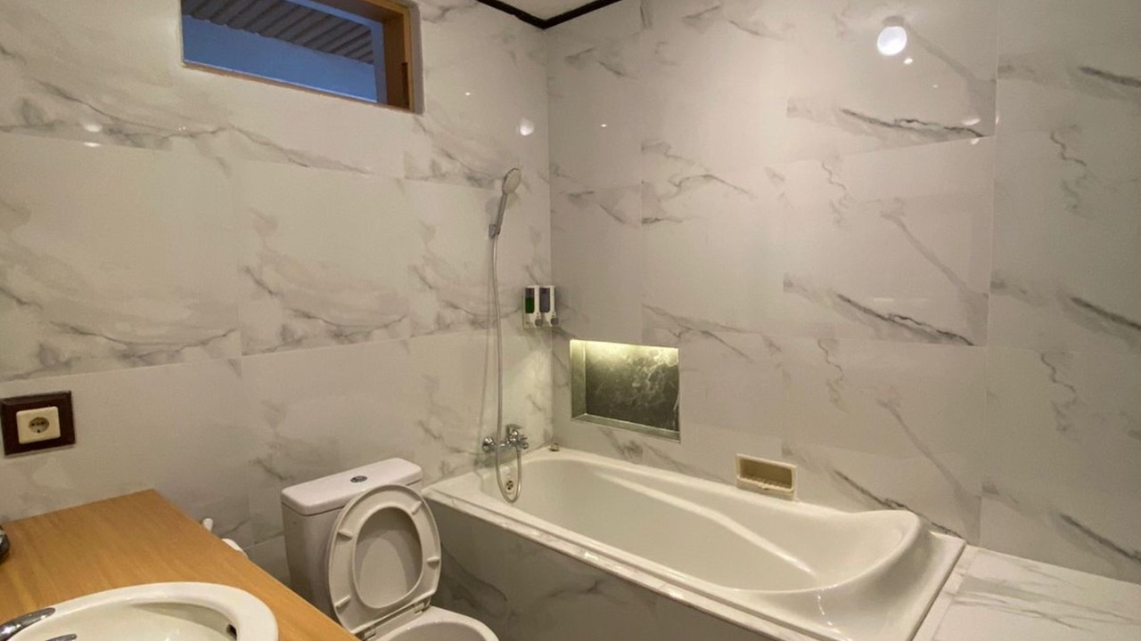 Photo of Bathroom in Kaliasem
