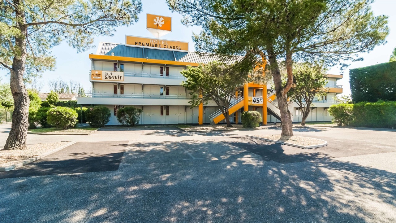 Photo of Outdoor in Orange