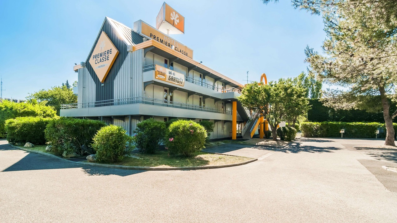 Photo of Outdoor in Orange