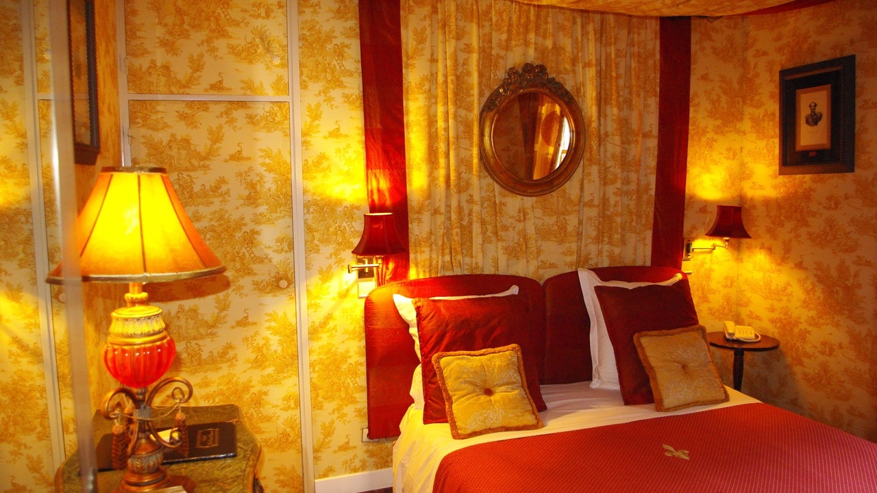 Photo of Bedroom in Saint-Laurent-des-Arbres