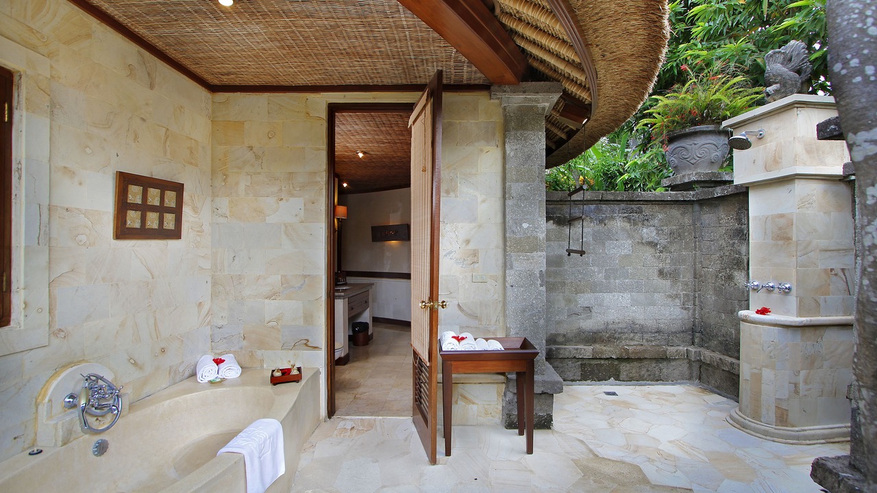 Photo of Bathroom in Melaya