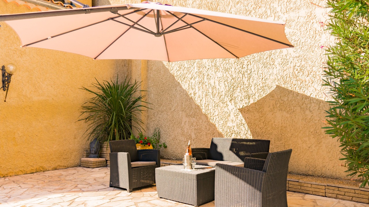 Photo of Patio Balcony in Entraigues-sur-la-Sorgue