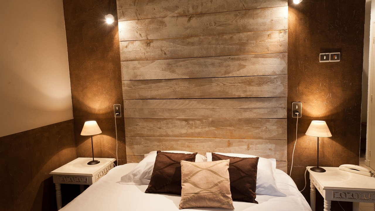 Photo of Bedroom in Cornillon-Confoux