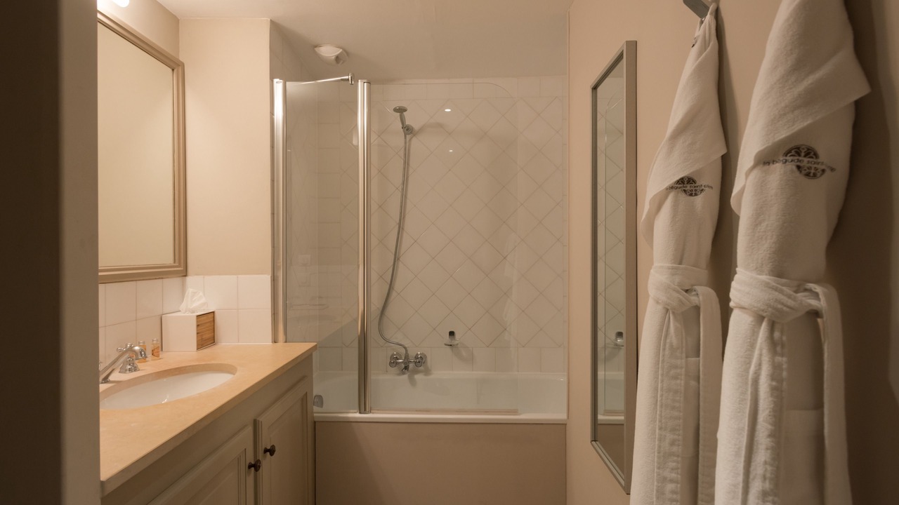Photo of Bathroom in Vers-Pont-du-Gard
