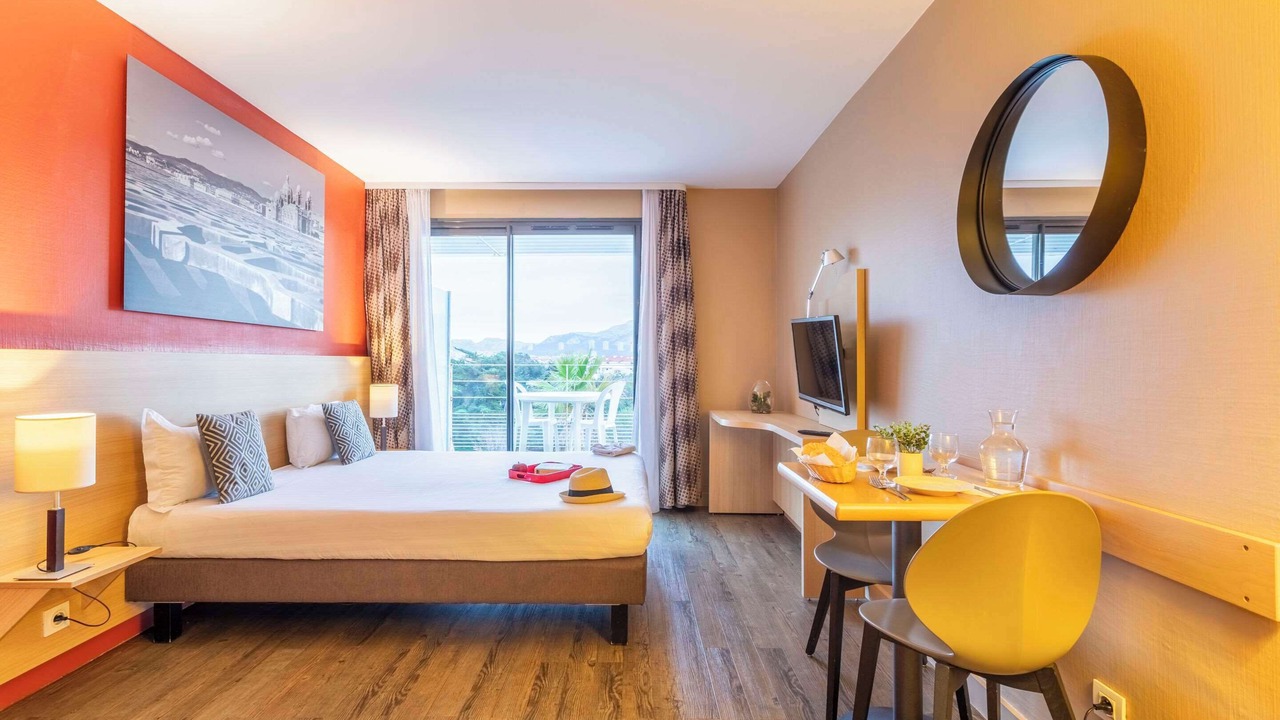 Photo of Bedroom in La Plage