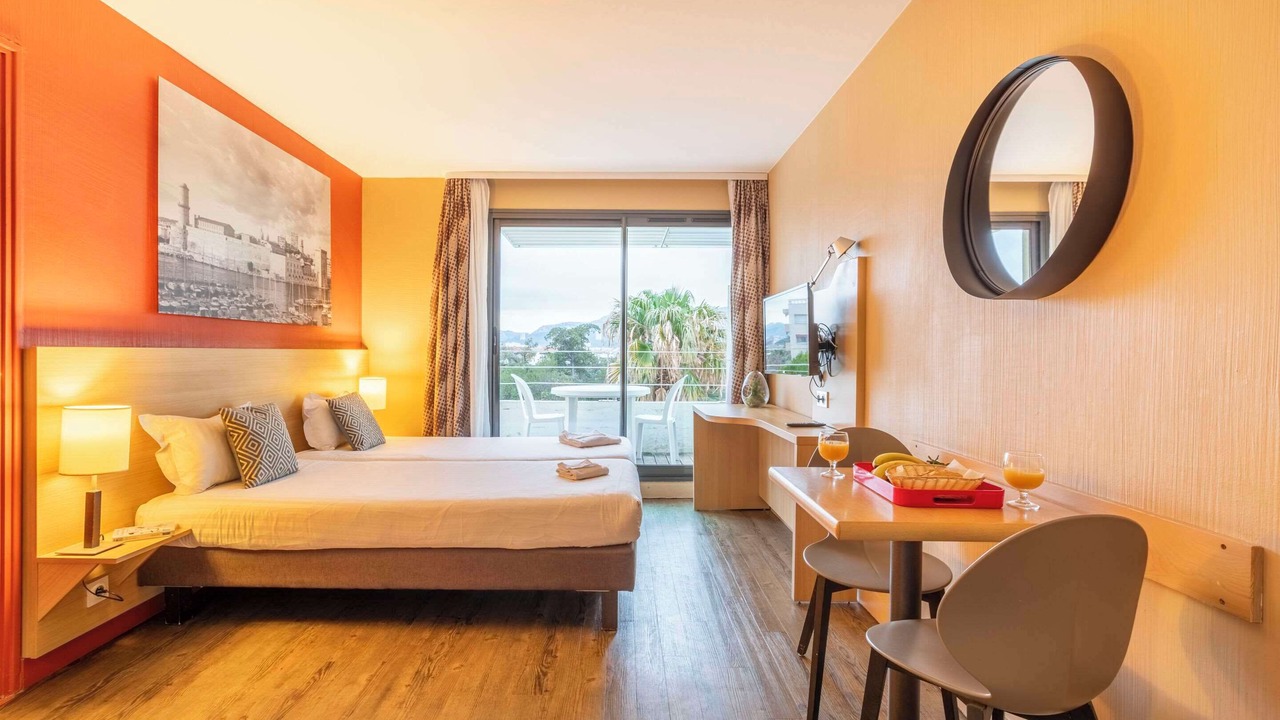 Photo of Bedroom in La Plage