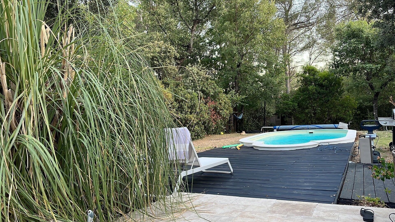 Photo of Outdoor in Pourrieres