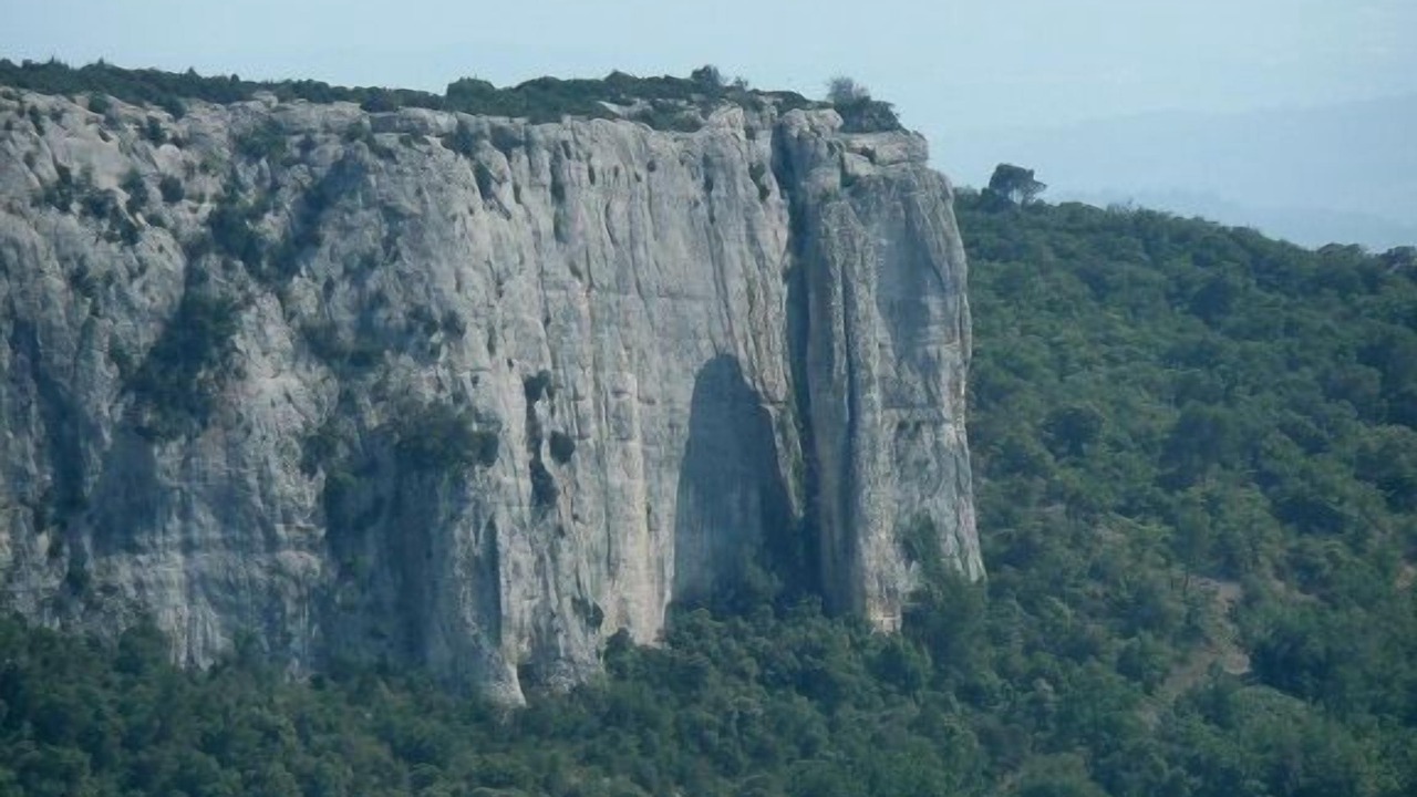 Photo of Outdoor in Lioux