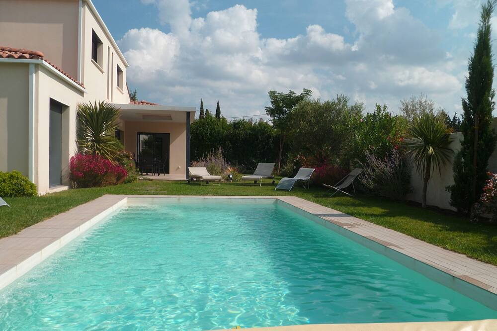 Photo of Outdoor in Montfavet