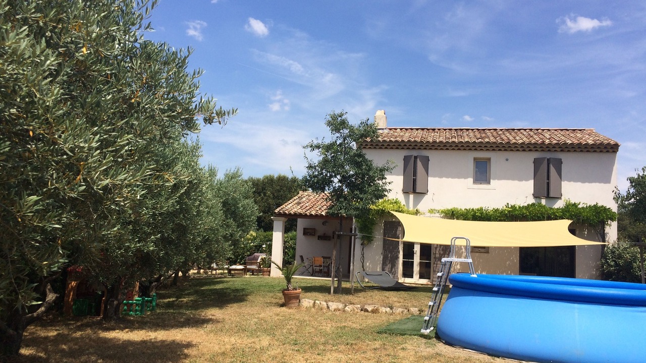Photo of Outdoor in Pertuis