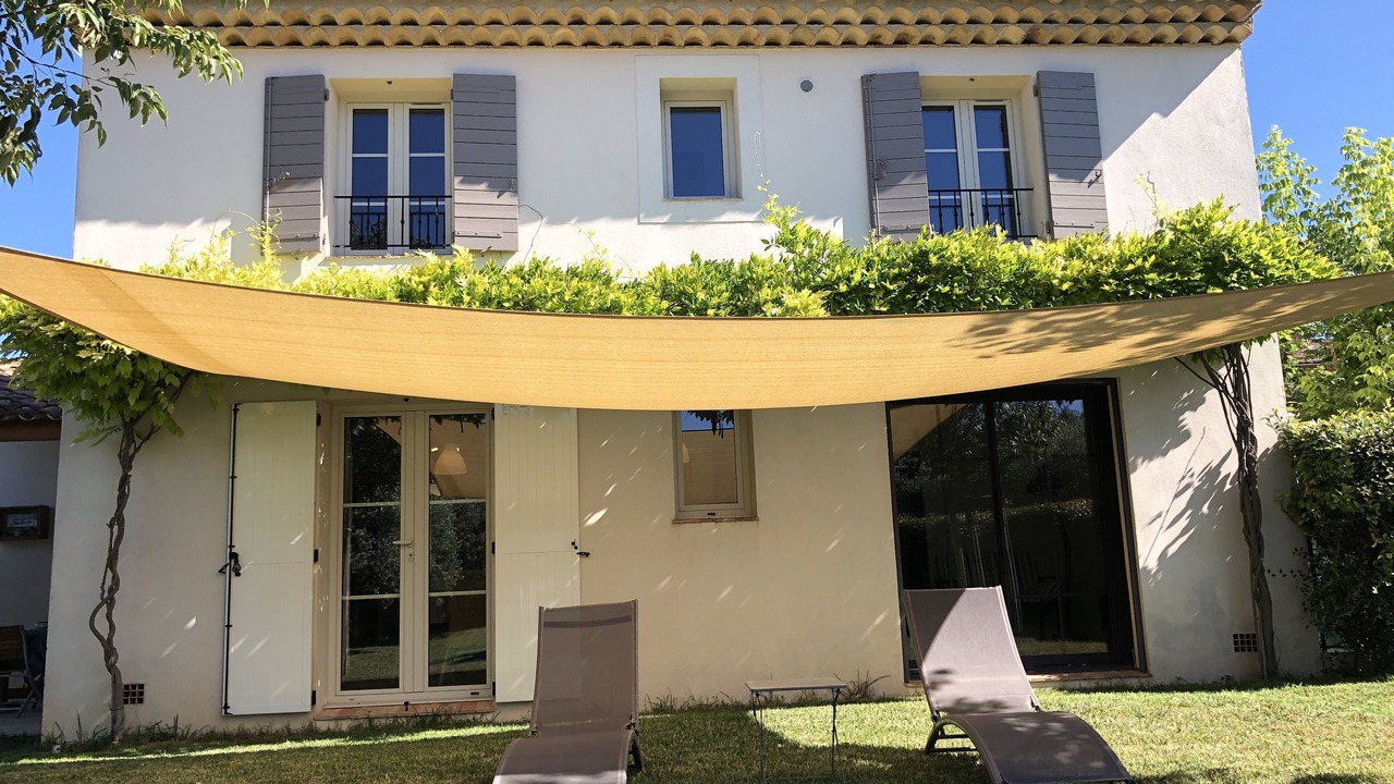 Photo of Outdoor in Pertuis