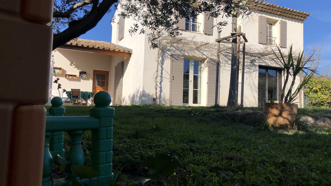 Photo of Outdoor in Pertuis