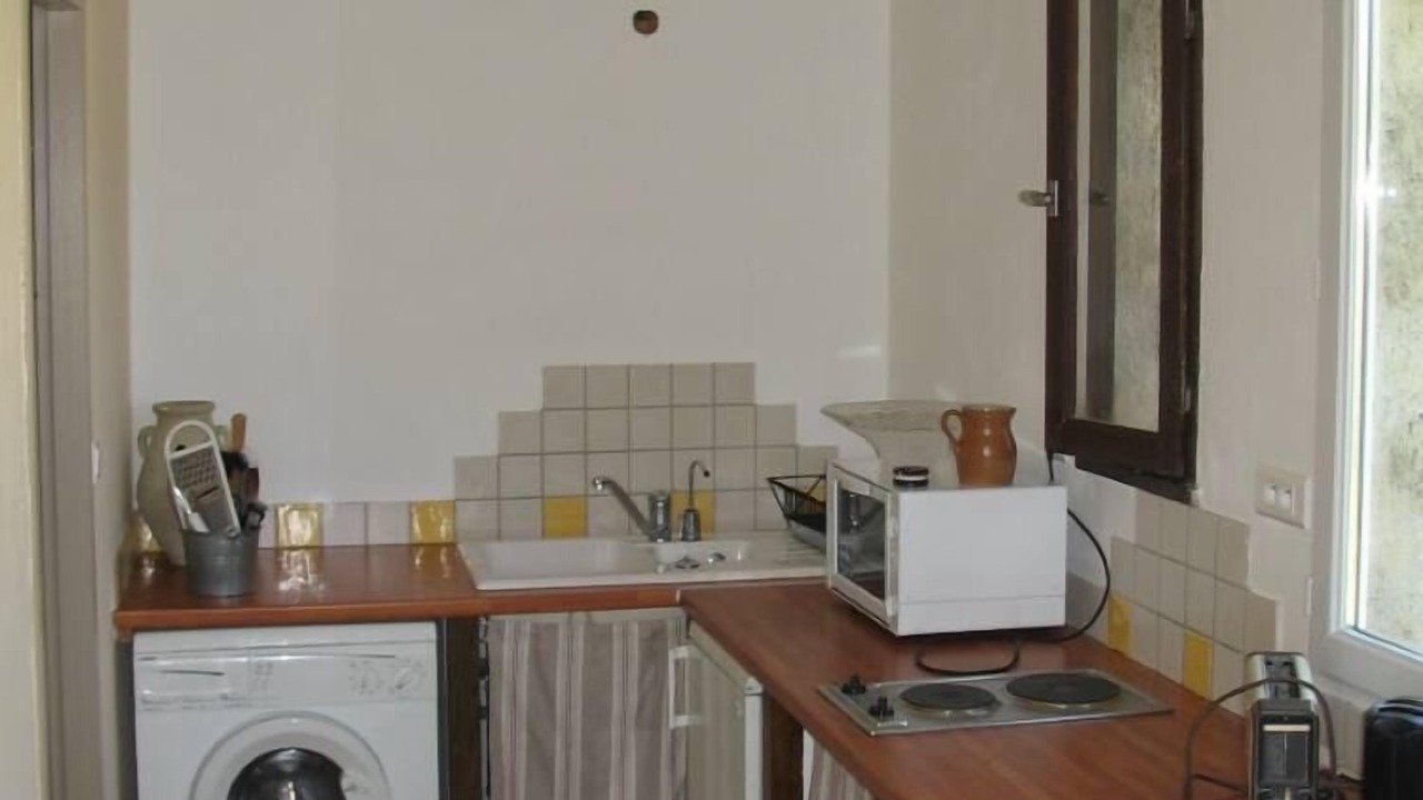 Photo of Kitchen in Jouques