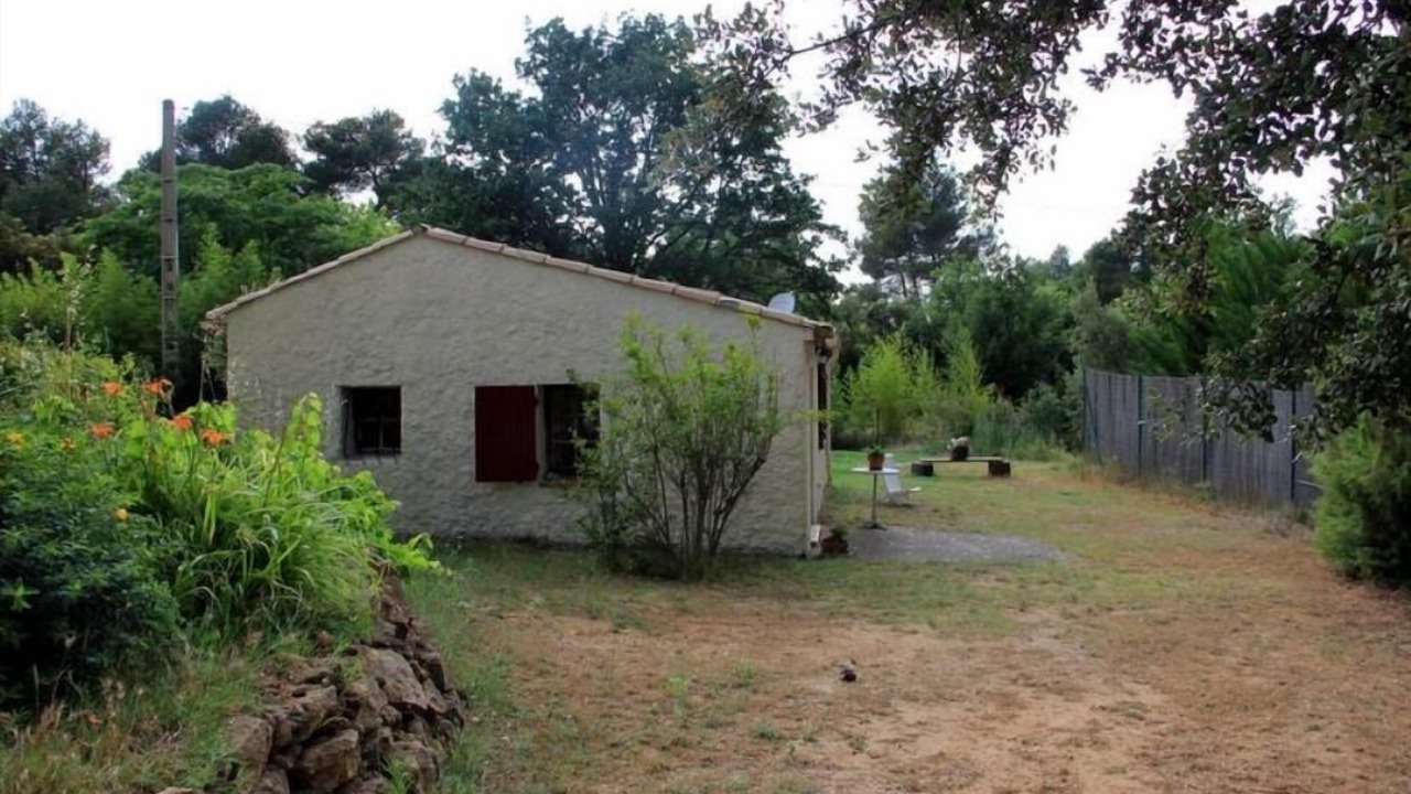 Photo of Outdoor in Jouques
