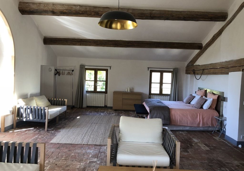 Photo of Bedroom in Rustrel