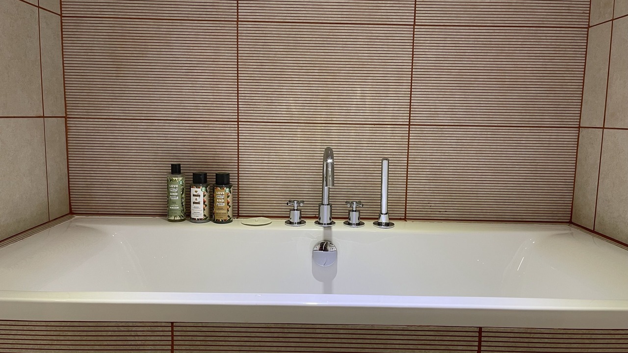 Photo of Bathroom in Rustrel