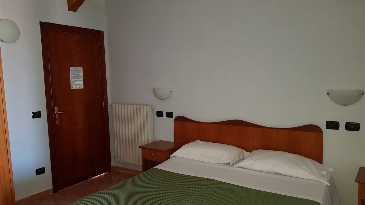Photo of Bedroom in Path of the Gods