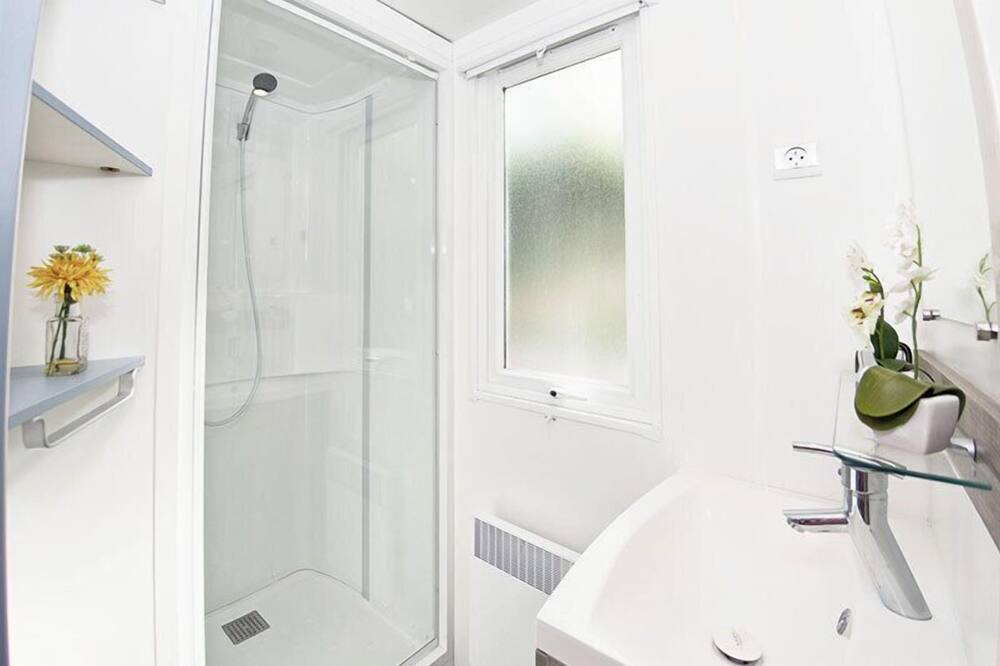 Photo of Bathroom in Bauduen