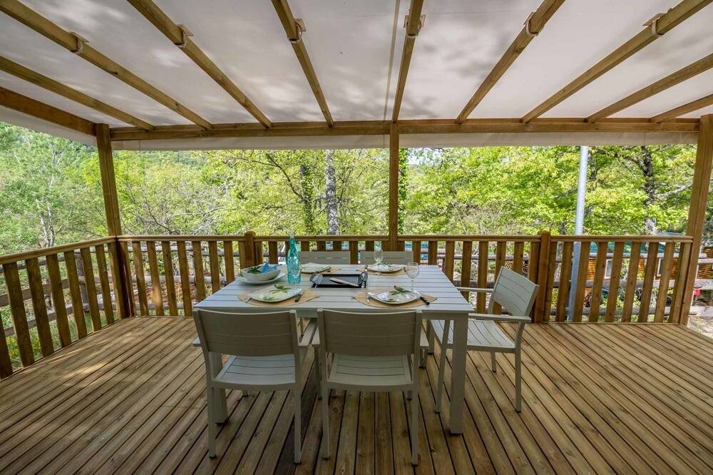 Photo of Patio Balcony in Bauduen