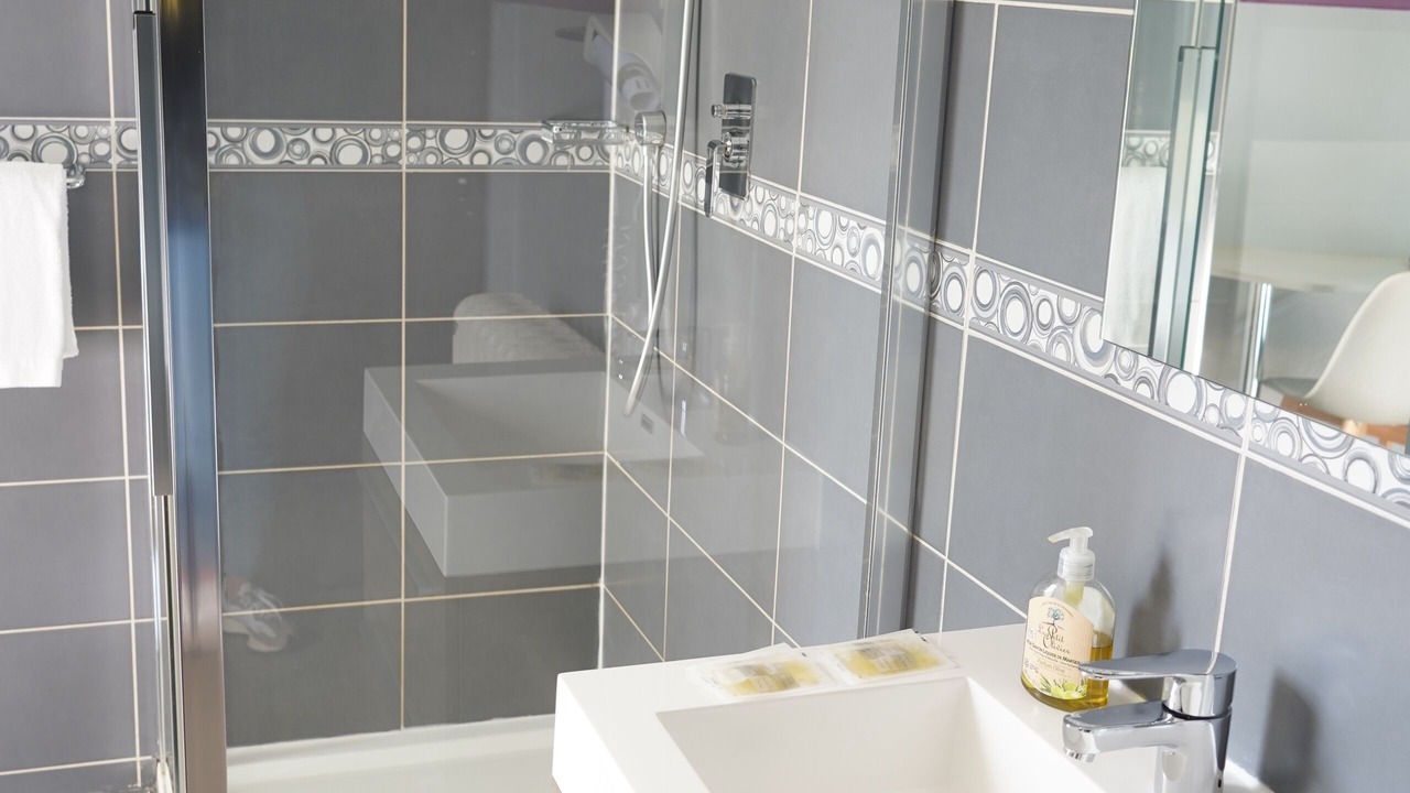 Photo of Bathroom in Salon-de-Provence
