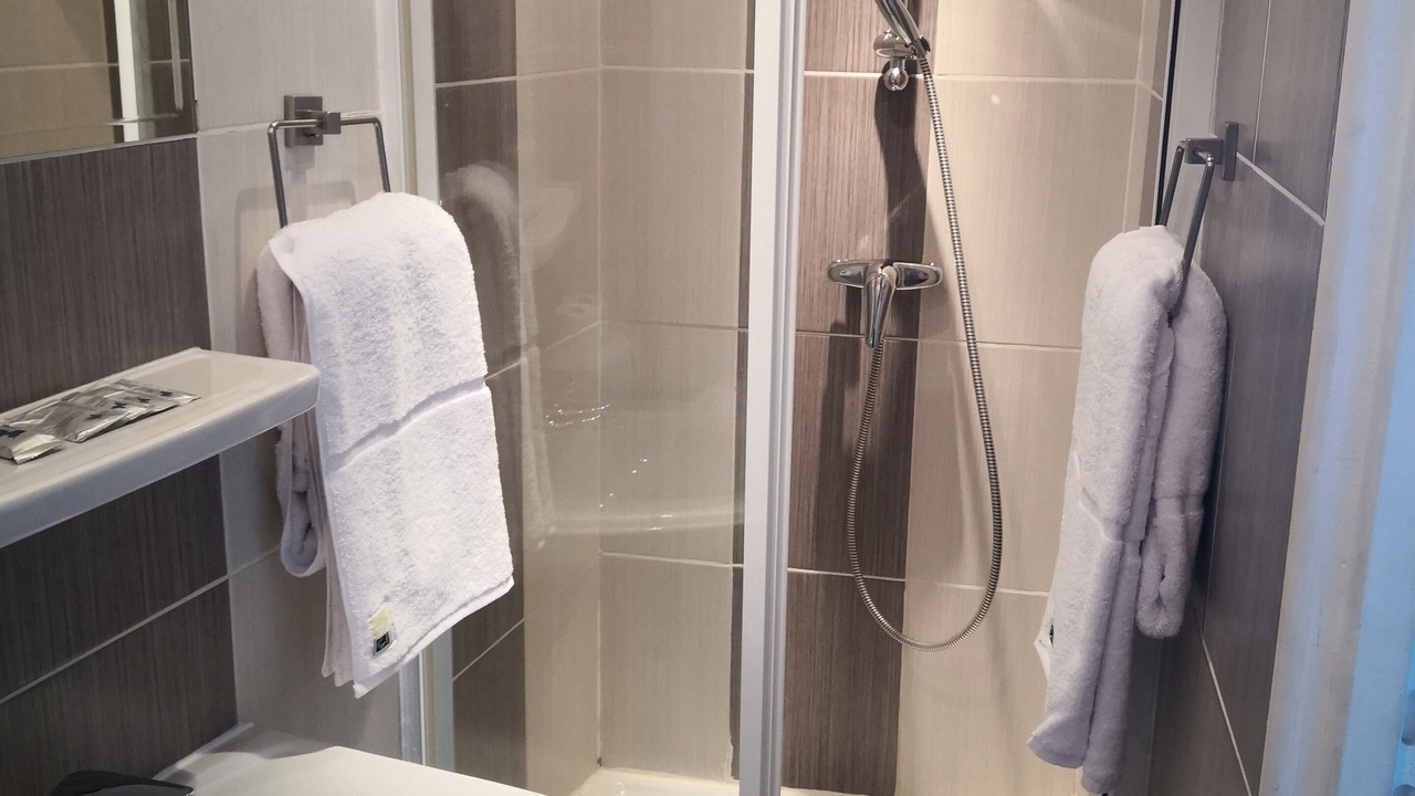 Photo of Bathroom in Salon-de-Provence