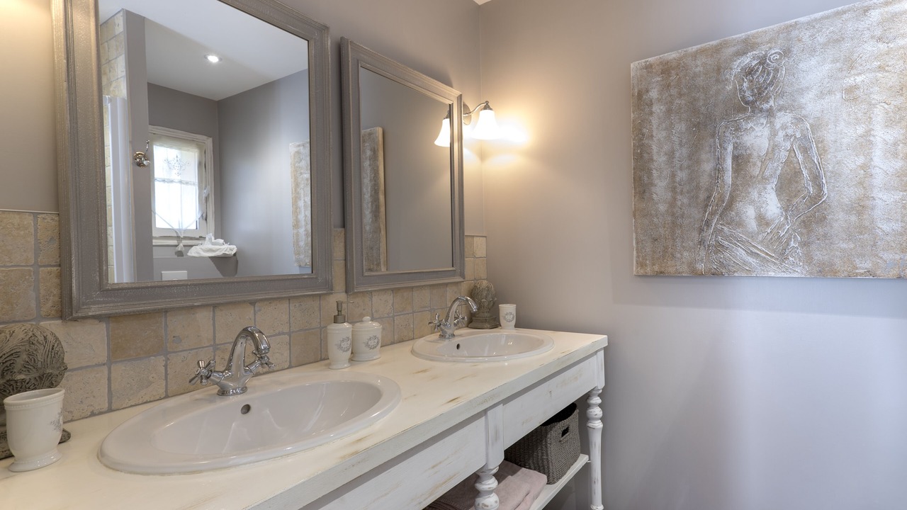 Photo of Bathroom in Six-Fours-les-Plages