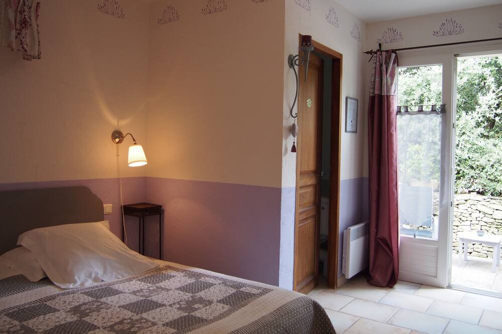 Photo of Bedroom in Lacoste