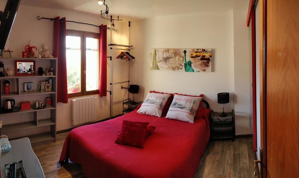Photo of Bedroom in Sisteron