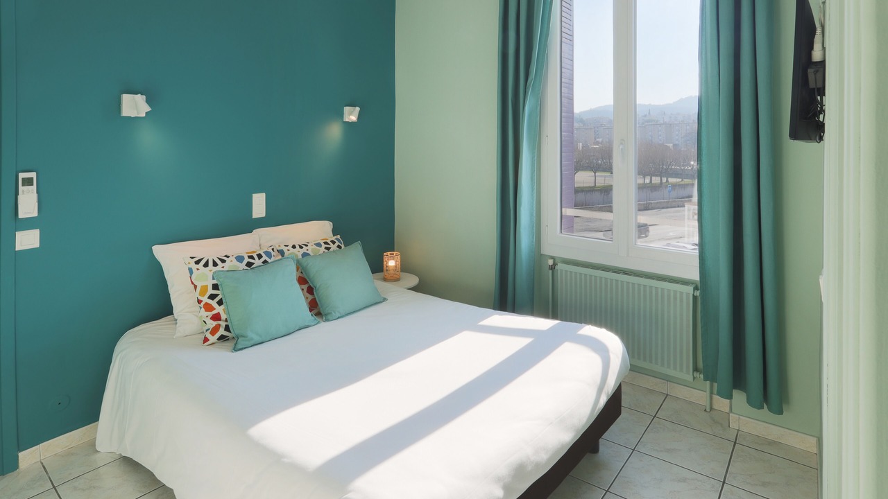 Photo of Bedroom in Apt