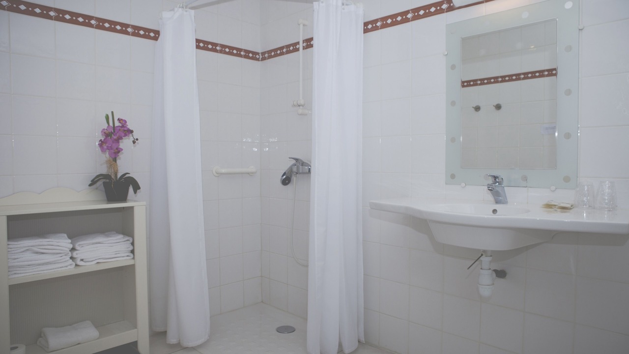 Photo of Bathroom in Apt