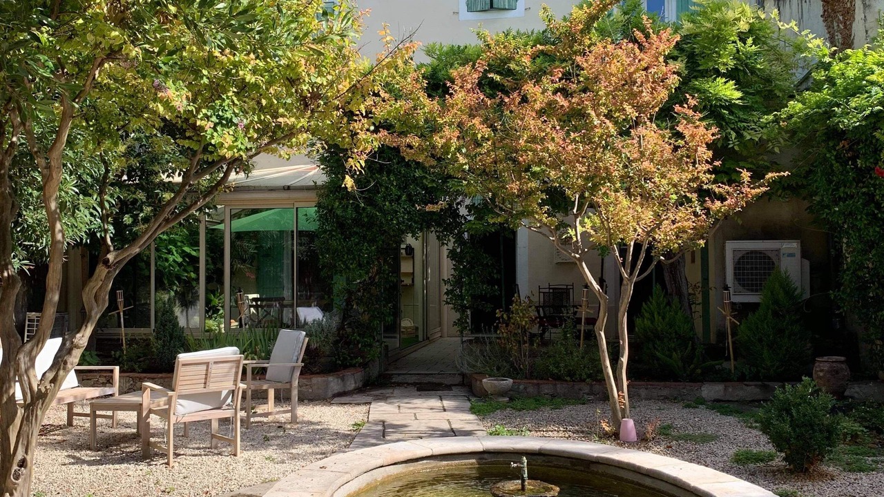 Photo of Outdoor in Orange