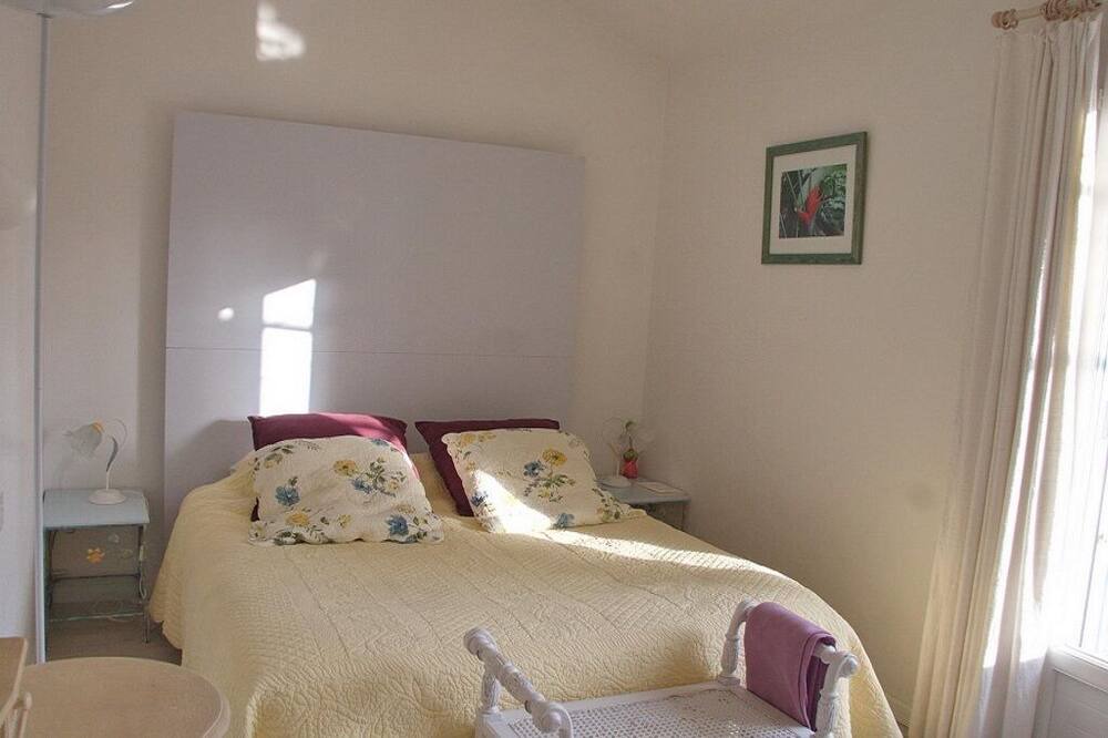 Photo of Bedroom in Croagnes