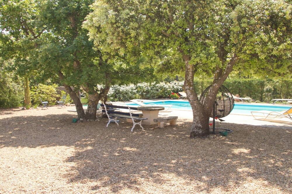 Photo of Others in Croagnes