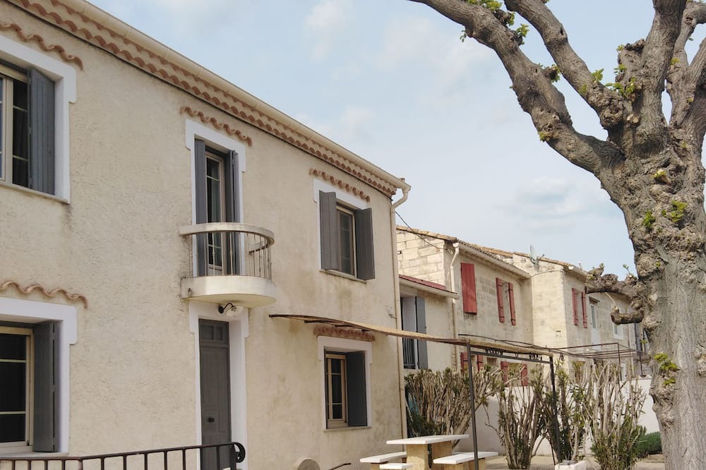 Photo of Outdoor in Vallabregues