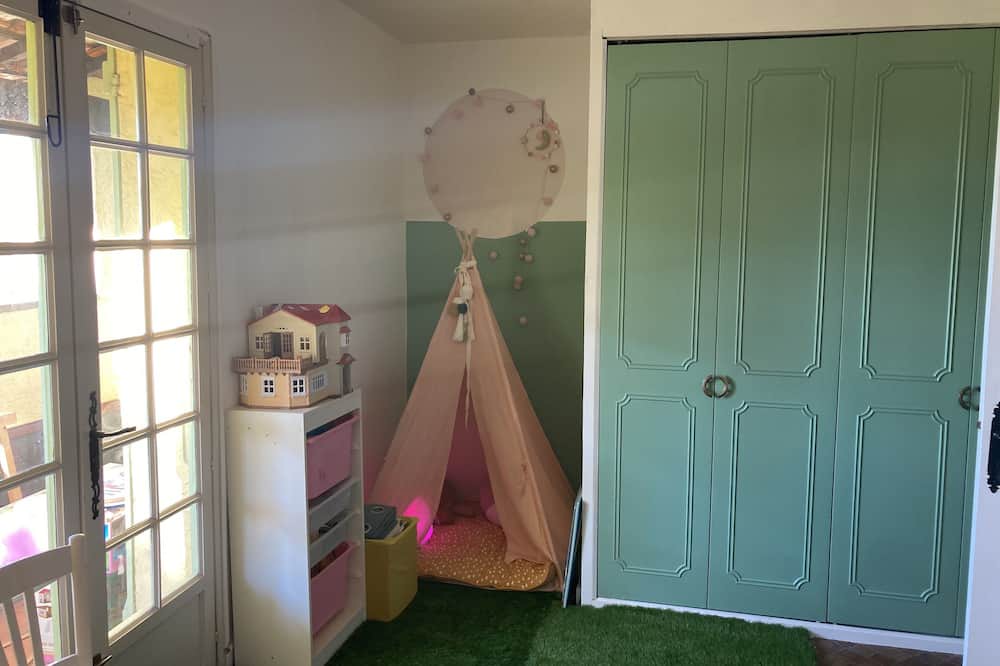 Photo of Bedroom in La Roquebrussanne