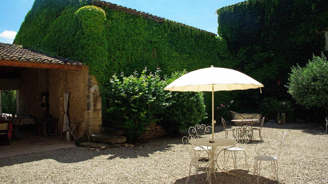 Photo of Patio Balcony in Caumont-sur-Durance