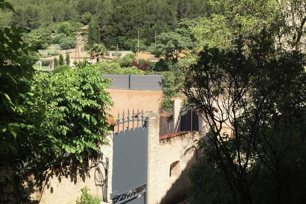 Photo of Outdoor in Cuges-les-Pins