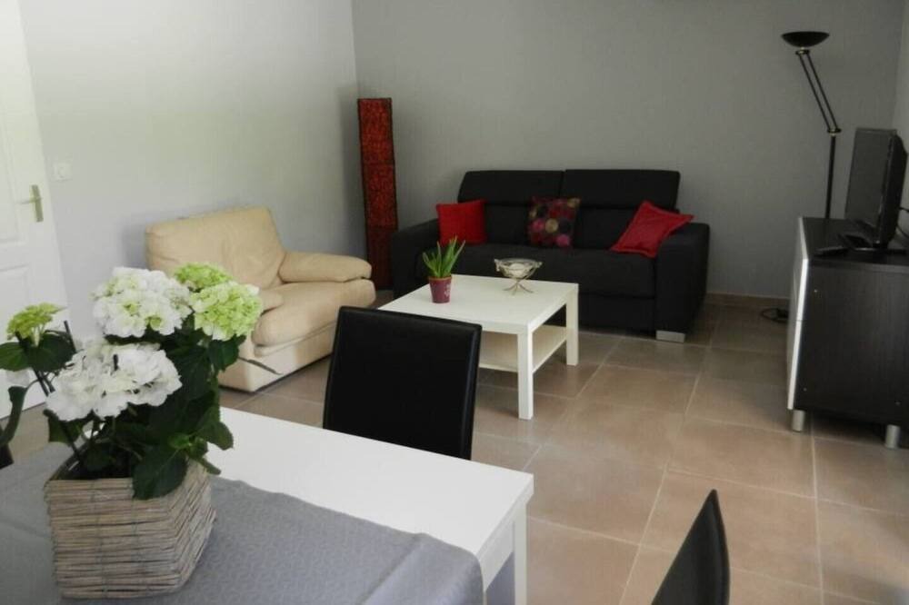 Photo of Livingroom in Saint-Saturnin-les-Avignon